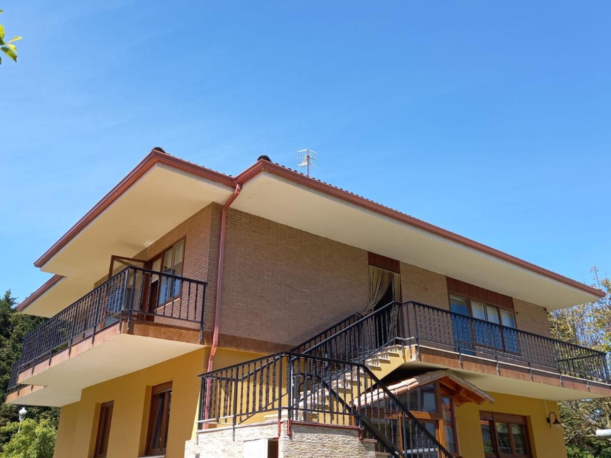 Villa La Rufina Noja Exterior photo